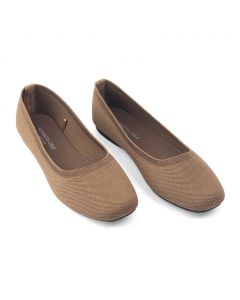 Kenneth Cole Women’s Flat Shoe